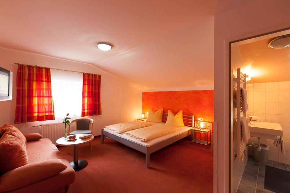 Holzgauerhof Bed & Breakfast Luaran gambar